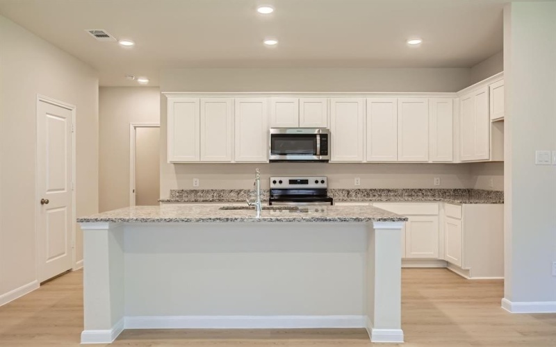 510 Suffolk Drive, Ferris, TX 75125, 4 Bedrooms Bedrooms, ,2 BathroomsBathrooms,Residential,For Sale,510 Suffolk Drive,0,20916771