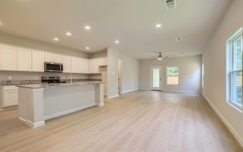 510 Suffolk Drive, Ferris, TX 75125, 4 Bedrooms Bedrooms, ,2 BathroomsBathrooms,Residential,For Sale,510 Suffolk Drive,0,20916771