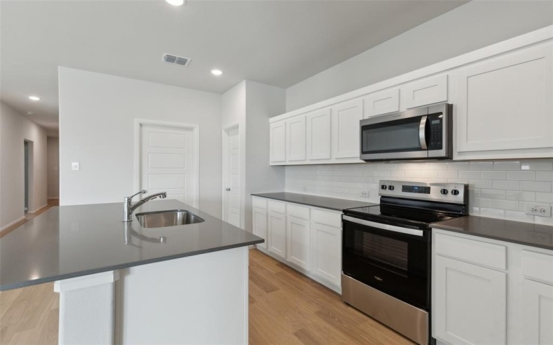 676 Briar Drive, Lavon, TX 75166, 4 Habitaciones Habitaciones , ,3 BañosBaños,Residential,En Venta,676 Briar Drive,20916776