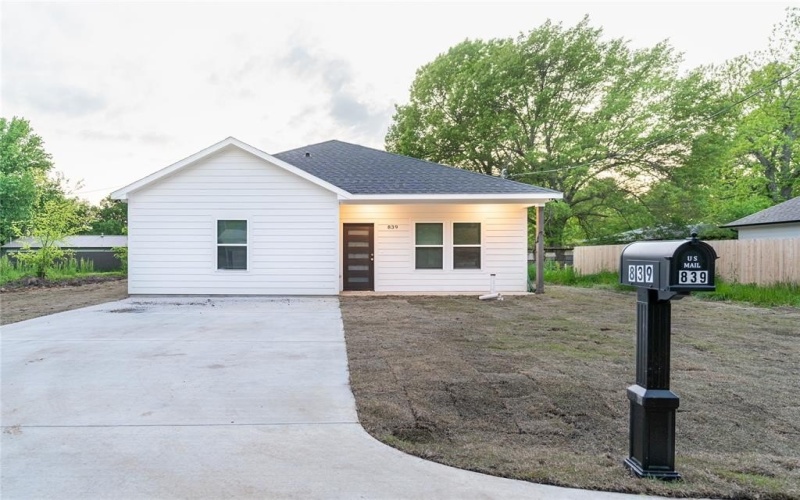 839 SW 7th Street, Cooper, TX 75432, 3 Bedrooms Bedrooms, ,3 BathroomsBathrooms,Residential,For Sale,839 SW 7th Street,20915712
