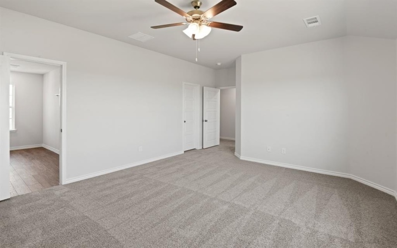 1012 Wingjet Way, Fort Worth, TX 76131, 4 Habitaciones Habitaciones , ,2 BañosBaños,Residential,En Venta,1012 Wingjet Way,20915790