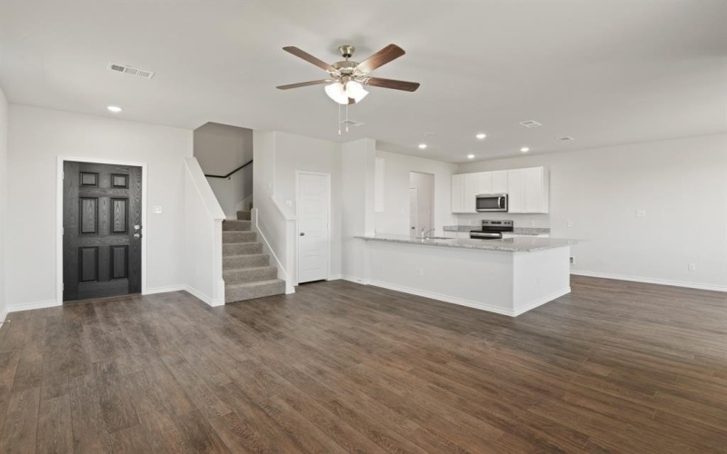1012 Wingjet Way, Fort Worth, TX 76131, 4 Habitaciones Habitaciones , ,2 BañosBaños,Residential,En Venta,1012 Wingjet Way,20915790