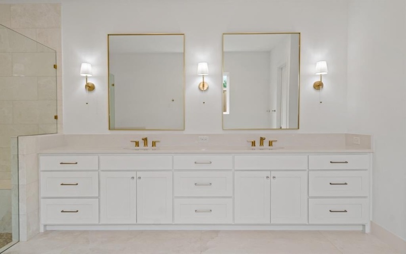 6359 Malcolm Drive, Dallas, TX 75214, 4 Bedrooms Bedrooms, ,5 BathroomsBathrooms,Residential,For Sale,6359 Malcolm Drive,20915843