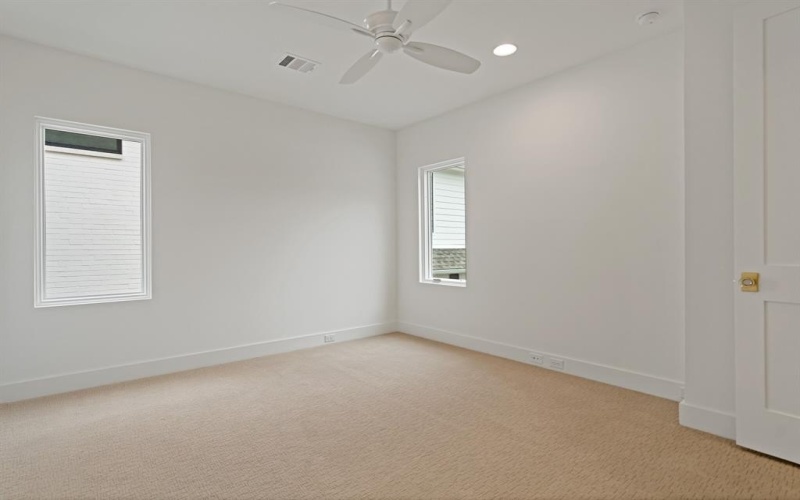 6359 Malcolm Drive, Dallas, TX 75214, 4 Bedrooms Bedrooms, ,5 BathroomsBathrooms,Residential,For Sale,6359 Malcolm Drive,20915843
