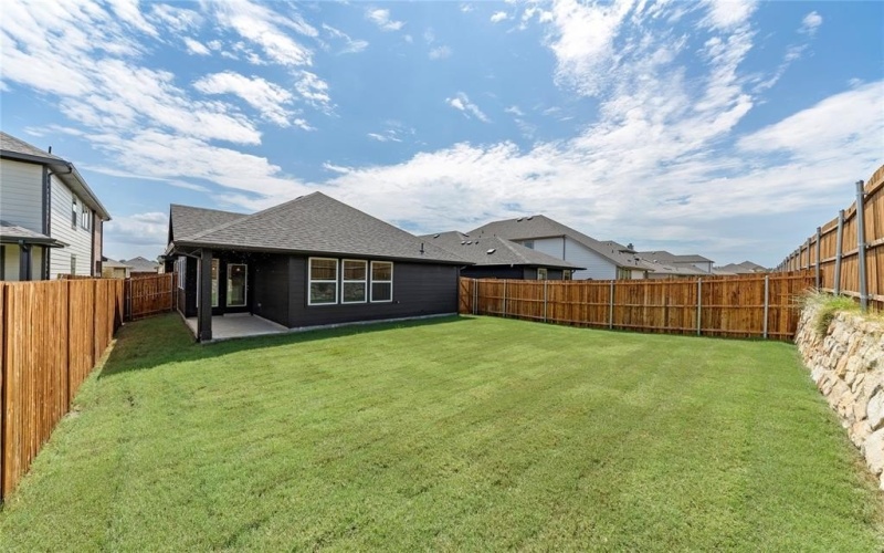 1640 Meadow Crest, Aubrey, TX 76227, 3 Bedrooms Bedrooms, ,2 BathroomsBathrooms,Residential,For Sale,1640 Meadow Crest,0,20915859