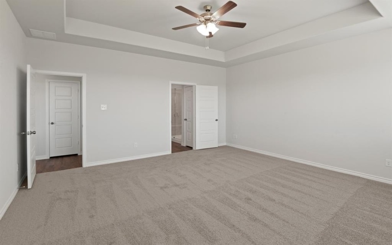 1004 Wingjet Way, Fort Worth, TX 76131, 4 Habitaciones Habitaciones , ,3 BañosBaños,Residential,En Venta,1004 Wingjet Way,20915871