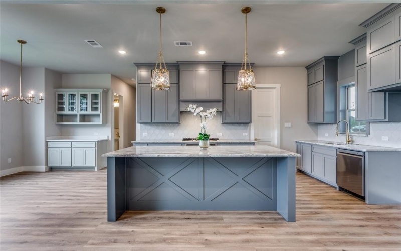304 Spur Wheel Drive, Weatherford, TX 76085, 3 Habitaciones Habitaciones , ,2 BañosBaños,Residential,En Venta,304 Spur Wheel Drive,20916401