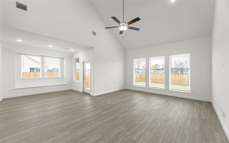 937 Joy Mill, Lavon, TX 75166, 4 Habitaciones Habitaciones , ,3 BañosBaños,Residential,En Venta,937 Joy Mill,20916574