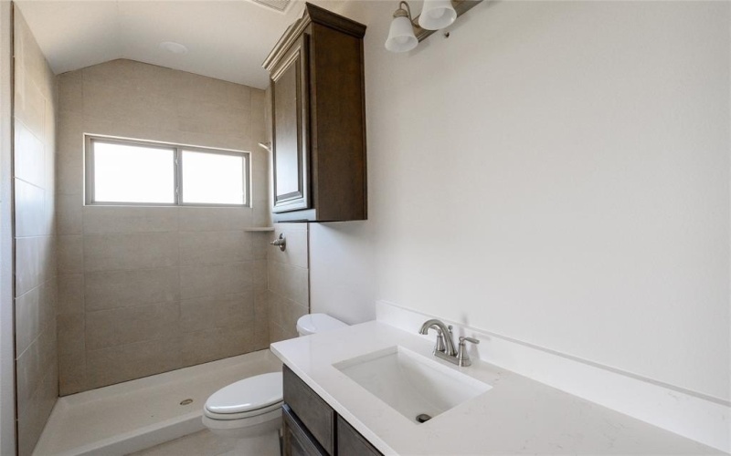 14425 Lovelace Street, Pilot Point, TX 75009, 4 Habitaciones Habitaciones , ,3 BañosBaños,Residential,En Venta,14425 Lovelace Street,20916648