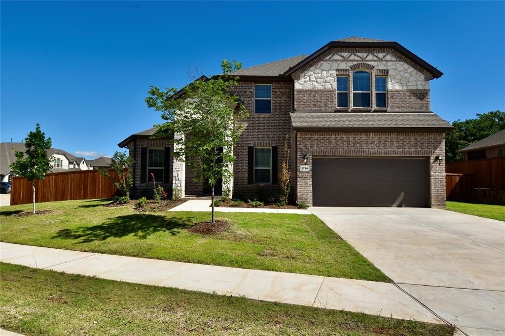 2720 DICKINSON Drive, Corinth, TX 76210, 5 Bedrooms Bedrooms, ,3 BathroomsBathrooms,Residential,For Sale,2720 DICKINSON Drive,20916652