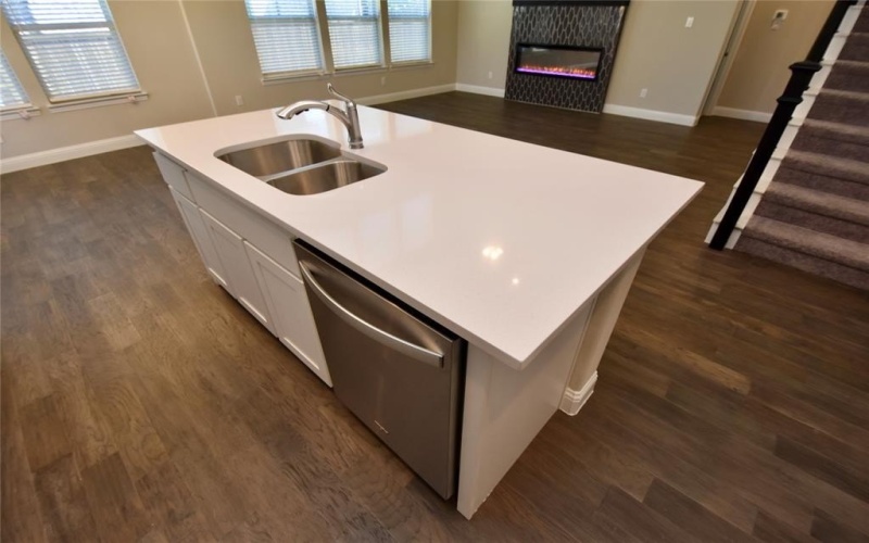 2720 DICKINSON Drive, Corinth, TX 76210, 5 Bedrooms Bedrooms, ,3 BathroomsBathrooms,Residential,For Sale,2720 DICKINSON Drive,20916652