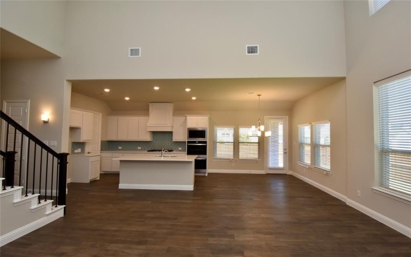 2720 DICKINSON Drive, Corinth, TX 76210, 5 Bedrooms Bedrooms, ,3 BathroomsBathrooms,Residential,For Sale,2720 DICKINSON Drive,20916652