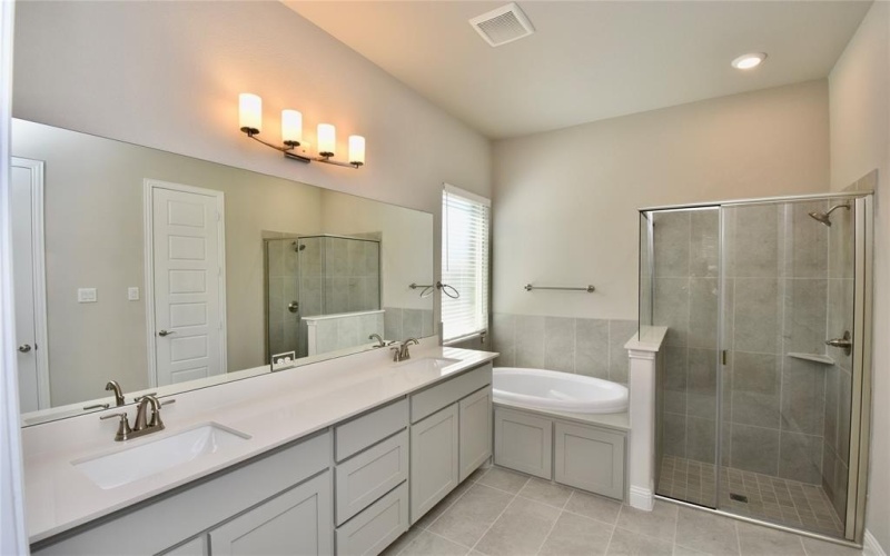 2720 DICKINSON Drive, Corinth, TX 76210, 5 Bedrooms Bedrooms, ,3 BathroomsBathrooms,Residential,For Sale,2720 DICKINSON Drive,20916652