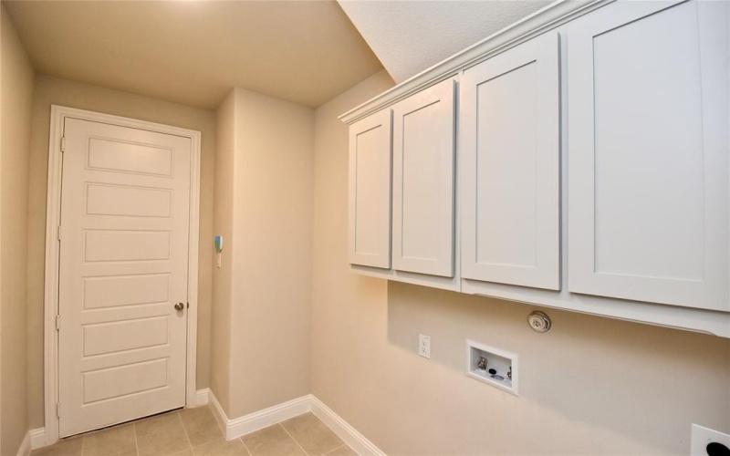 2720 DICKINSON Drive, Corinth, TX 76210, 5 Bedrooms Bedrooms, ,3 BathroomsBathrooms,Residential,For Sale,2720 DICKINSON Drive,20916652