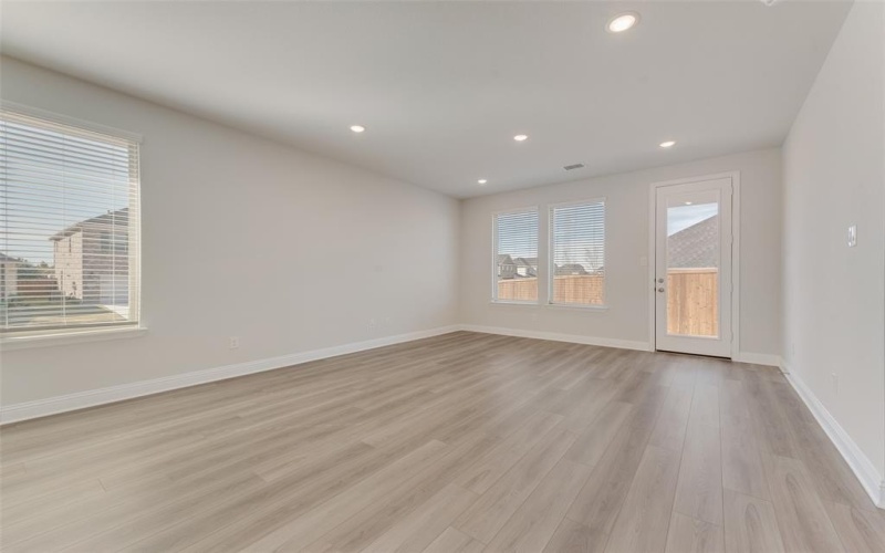 1703 Sandy Pond, Forney, TX 75126, 3 Habitaciones Habitaciones , ,2 BañosBaños,Residential,En Venta,1703 Sandy Pond,0,20916685