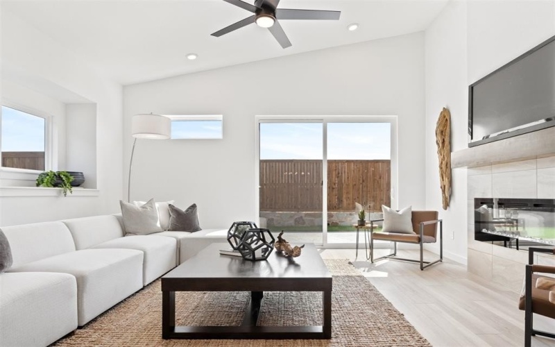1702 Morningside Drive, Melissa, TX 75454, 3 Bedrooms Bedrooms, ,2 BathroomsBathrooms,Residential,For Sale,1702 Morningside Drive,20916737