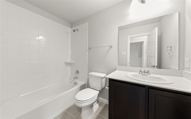 916 Apeldoorn, Little Elm, TX 75068, 4 Bedrooms Bedrooms, ,3 BathroomsBathrooms,Residential,For Sale,916 Apeldoorn,20916857