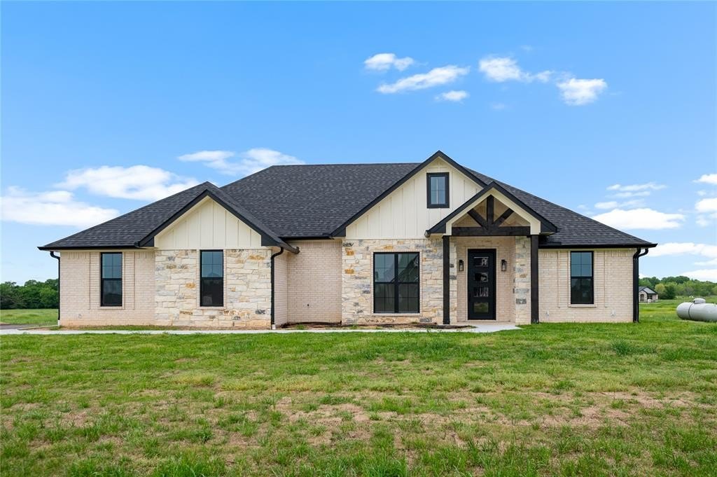 370 Private Road 5440, Point, TX 75472, 4 Habitaciones Habitaciones , ,2 BañosBaños,Residential,En Venta,370 Private Road 5440,0,20917038