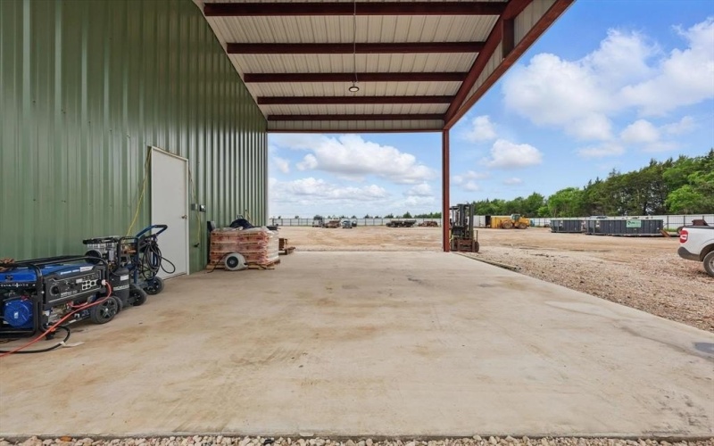1301 Vetch Road, Ferris, TX 75125, ,Commercial Sale,For Sale,1301 Vetch Road,20917384