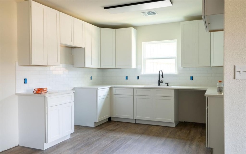 2927 Angle Avenue, Fort Worth, TX 76106, 3 Bedrooms Bedrooms, ,2 BathroomsBathrooms,Residential,For Sale,2927 Angle Avenue,0,20917527