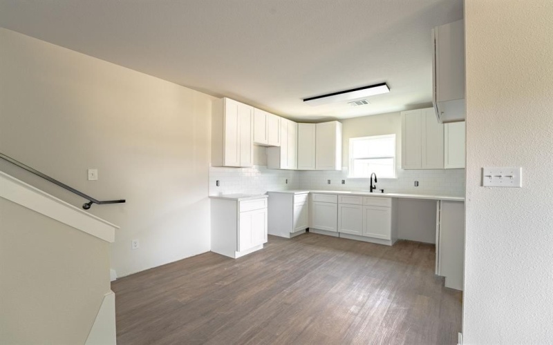 2927 Angle Avenue, Fort Worth, TX 76106, 3 Bedrooms Bedrooms, ,2 BathroomsBathrooms,Residential,For Sale,2927 Angle Avenue,0,20917527