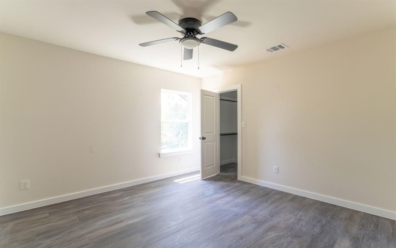 2927 Angle Avenue, Fort Worth, TX 76106, 3 Bedrooms Bedrooms, ,2 BathroomsBathrooms,Residential,For Sale,2927 Angle Avenue,0,20917527