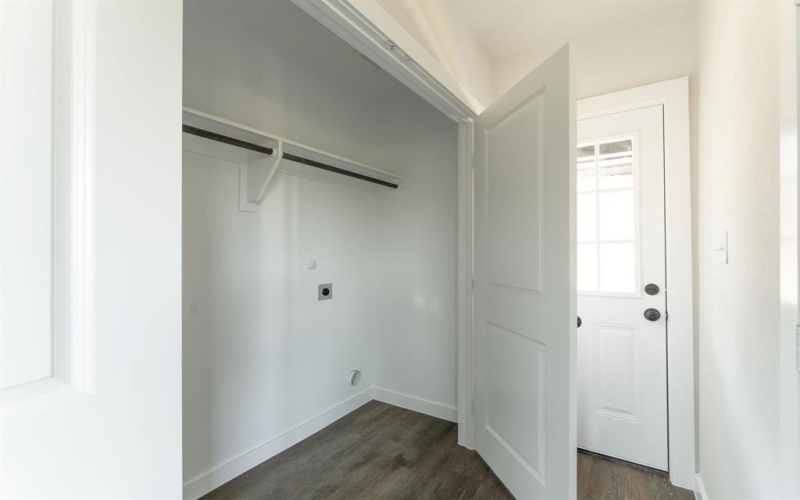 2927 Angle Avenue, Fort Worth, TX 76106, 3 Bedrooms Bedrooms, ,2 BathroomsBathrooms,Residential,For Sale,2927 Angle Avenue,0,20917527