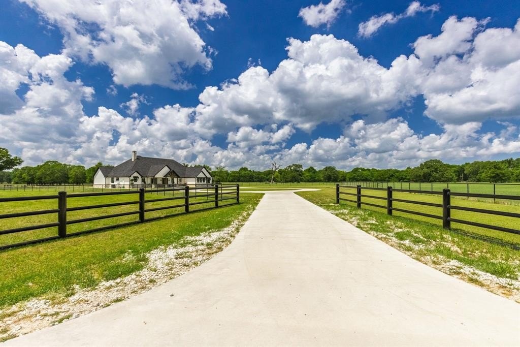 300 County Road 3636 Road, Dike, TX 75437, 3 Habitaciones Habitaciones , ,2 BañosBaños,Residential,En Venta,300 County Road 3636 Road,20917582