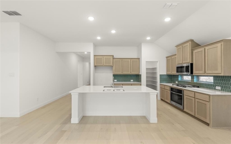 2232 Walden Pond Boulevard, Forney, TX 75126, 3 Bedrooms Bedrooms, ,2 BathroomsBathrooms,Residential,For Sale,2232 Walden Pond Boulevard,20917615