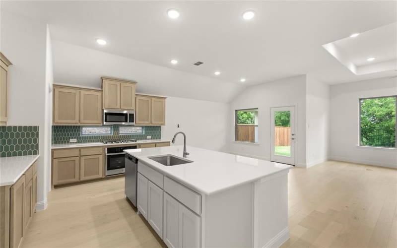 2232 Walden Pond Boulevard, Forney, TX 75126, 3 Bedrooms Bedrooms, ,2 BathroomsBathrooms,Residential,For Sale,2232 Walden Pond Boulevard,20917615