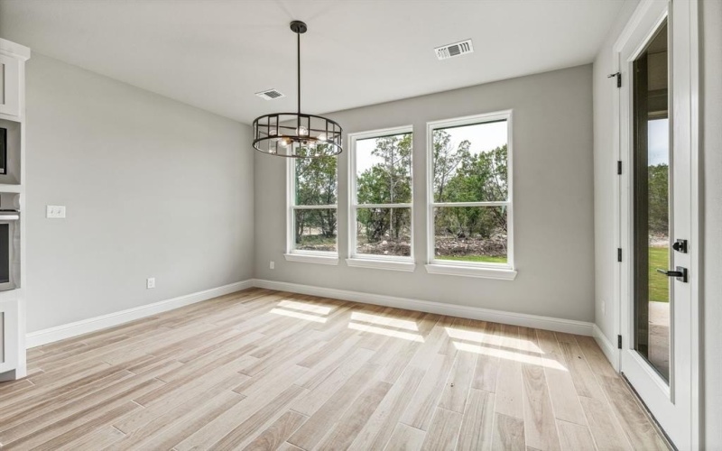 285 Lake Ridge Court, Bluff Dale, TX 76433, 4 Habitaciones Habitaciones , ,2 BañosBaños,Residential,En Venta,285 Lake Ridge Court,20917657
