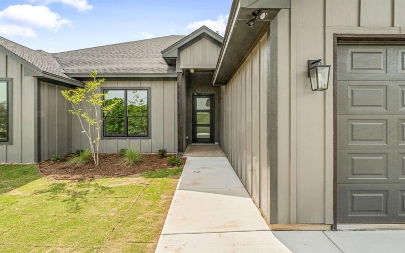 285 Lake Ridge Court, Bluff Dale, TX 76433, 4 Habitaciones Habitaciones , ,2 BañosBaños,Residential,En Venta,285 Lake Ridge Court,20917657