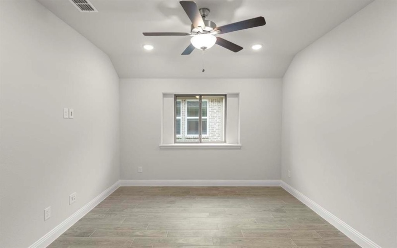 625 Brazos Drive, Van Alstyne, TX 75495, 4 Bedrooms Bedrooms, ,3 BathroomsBathrooms,Residential,For Sale,625 Brazos Drive,20917794
