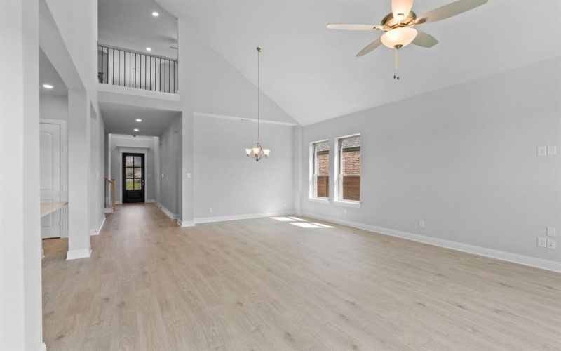 2024 Diamond Cove, Mesquite, TX 75181, 4 Habitaciones Habitaciones , ,5 BañosBaños,Residential,En Venta,2024 Diamond Cove,0,20918020