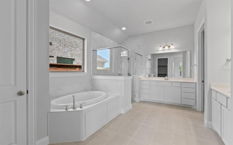 2024 Diamond Cove, Mesquite, TX 75181, 4 Habitaciones Habitaciones , ,5 BañosBaños,Residential,En Venta,2024 Diamond Cove,0,20918020