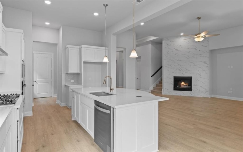 4112 Tuckerman Way, McKinney, TX 75070, 4 Habitaciones Habitaciones , ,3 BañosBaños,Residential,En Venta,4112 Tuckerman Way,0,20918125