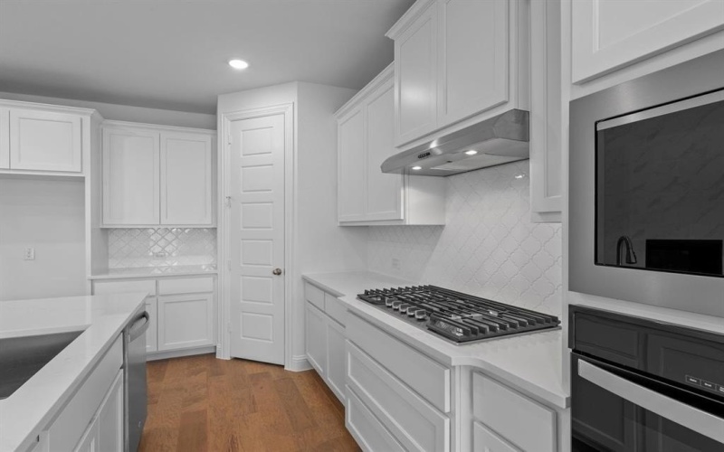 4020 Clingsman Way, McKinney, TX 75070, 4 Habitaciones Habitaciones , ,5 BañosBaños,Residential,En Venta,4020 Clingsman Way,0,20918133