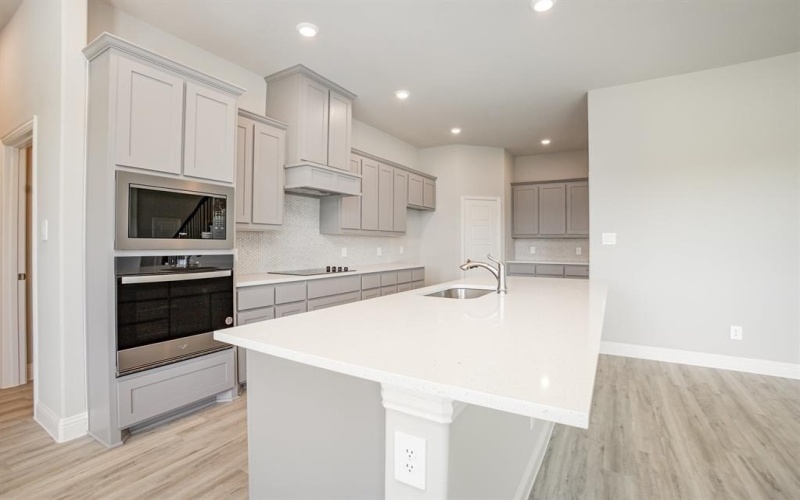 660 WALES Court, Waxahachie, TX 75167, 4 Habitaciones Habitaciones , ,2 BañosBaños,Residential,En Venta,660 WALES Court,20918222