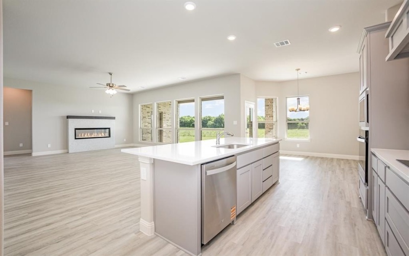 660 WALES Court, Waxahachie, TX 75167, 4 Habitaciones Habitaciones , ,2 BañosBaños,Residential,En Venta,660 WALES Court,20918222