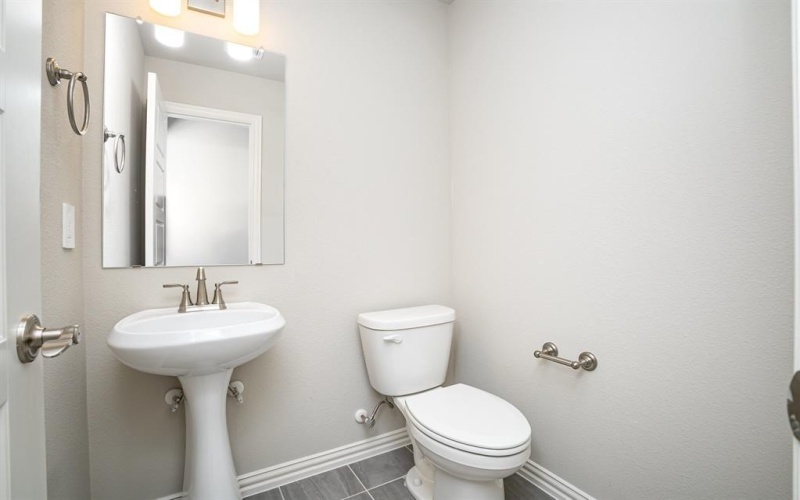 660 WALES Court, Waxahachie, TX 75167, 4 Habitaciones Habitaciones , ,2 BañosBaños,Residential,En Venta,660 WALES Court,20918222