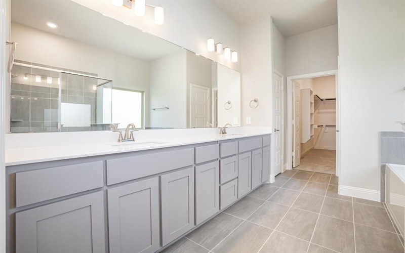 660 WALES Court, Waxahachie, TX 75167, 4 Habitaciones Habitaciones , ,2 BañosBaños,Residential,En Venta,660 WALES Court,20918222