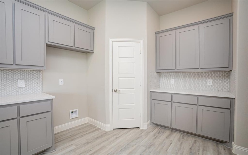 660 WALES Court, Waxahachie, TX 75167, 4 Habitaciones Habitaciones , ,2 BañosBaños,Residential,En Venta,660 WALES Court,20918222