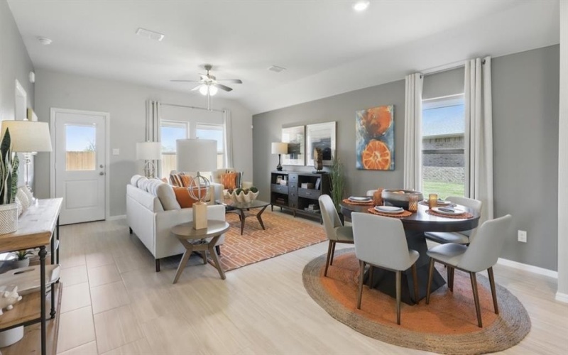 1009 LEAPING LARK Lane, Fort Worth, TX 76131, 4 Habitaciones Habitaciones , ,2 BañosBaños,Residential,En Venta,1009 LEAPING LARK Lane,20918298