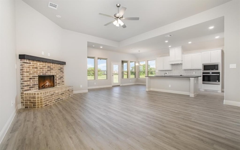 651 WALES Court, Waxahachie, TX 75167, 4 Bedrooms Bedrooms, ,2 BathroomsBathrooms,Residential,For Sale,651 WALES Court,20918371