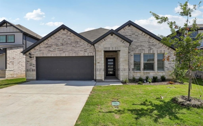 6628 Stone Elm Lane, Fort Worth, TX 76036, 4 Bedrooms Bedrooms, ,3 BathroomsBathrooms,Residential,For Sale,6628 Stone Elm Lane,20918399