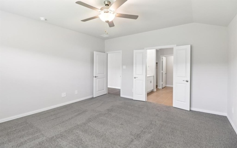 6628 Stone Elm Lane, Fort Worth, TX 76036, 4 Bedrooms Bedrooms, ,3 BathroomsBathrooms,Residential,For Sale,6628 Stone Elm Lane,20918399