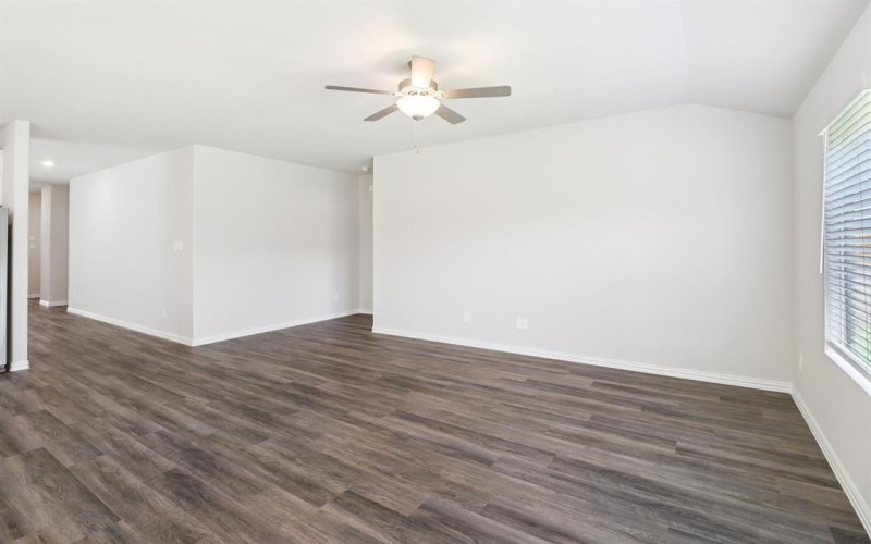 6628 Stone Elm Lane, Fort Worth, TX 76036, 4 Bedrooms Bedrooms, ,3 BathroomsBathrooms,Residential,For Sale,6628 Stone Elm Lane,20918399