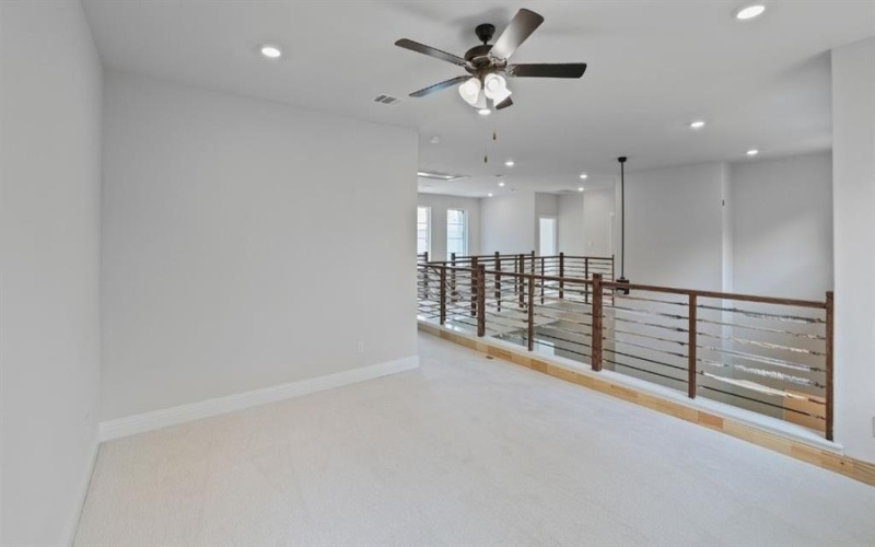 1649 Keneipp Road, Carrollton, TX 75006, 4 Habitaciones Habitaciones , ,3 BañosBaños,Residential,En Venta,1649 Keneipp Road,0,20918478