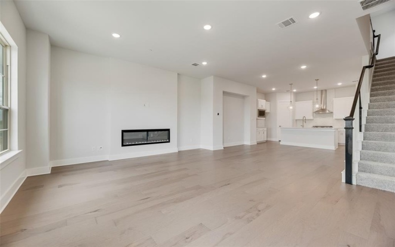 921 Heights Way, Plano, TX 75075, 4 Bedrooms Bedrooms, ,5 BathroomsBathrooms,Residential,For Sale,921 Heights Way,20918533