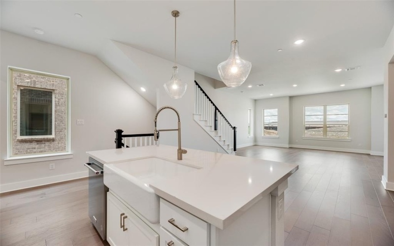 921 Heights Way, Plano, TX 75075, 4 Bedrooms Bedrooms, ,5 BathroomsBathrooms,Residential,For Sale,921 Heights Way,20918533